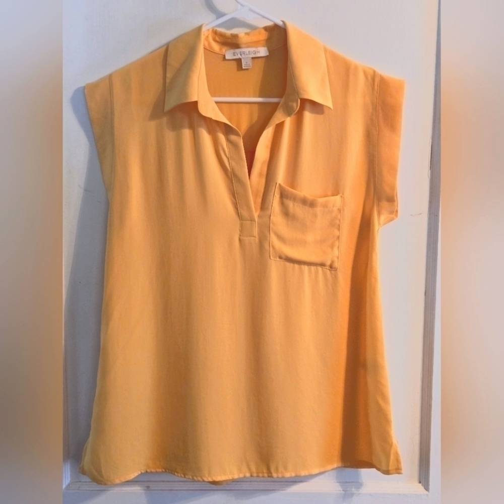 NWOT | Everleigh | Collared Blouse with front pocket | Mustard Yellow | Small